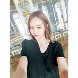 girl s day惠利晒巴黎自拍 称我也是公主